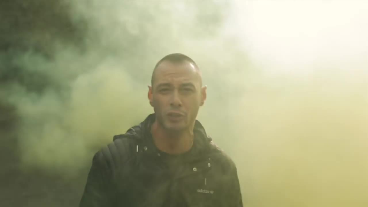 Fabri Fibra - Qualcuno normale (feat. Marracash)