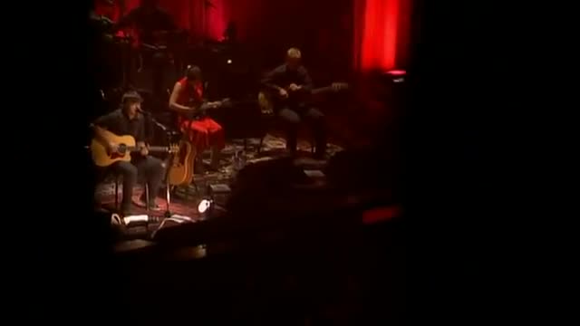 Foo Fighters - Skin and Bones