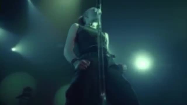 Garbage - The Trick Is to Keep Breathing