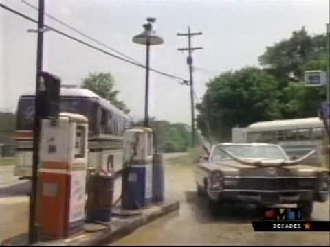 George Jones - Who's Gonna Fill Their Shoes