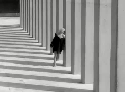 Geri Halliwell - Calling