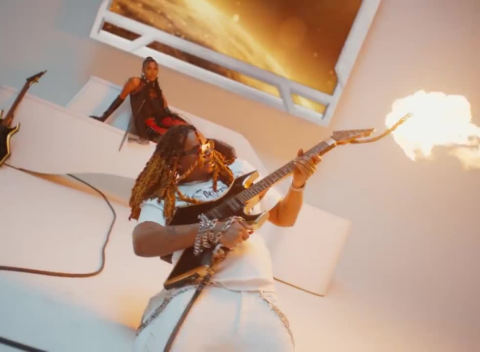 Gunna - ROCKSTAR BIKERS & CHAINS