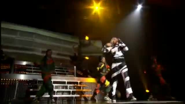 Gwen Stefani - Crash