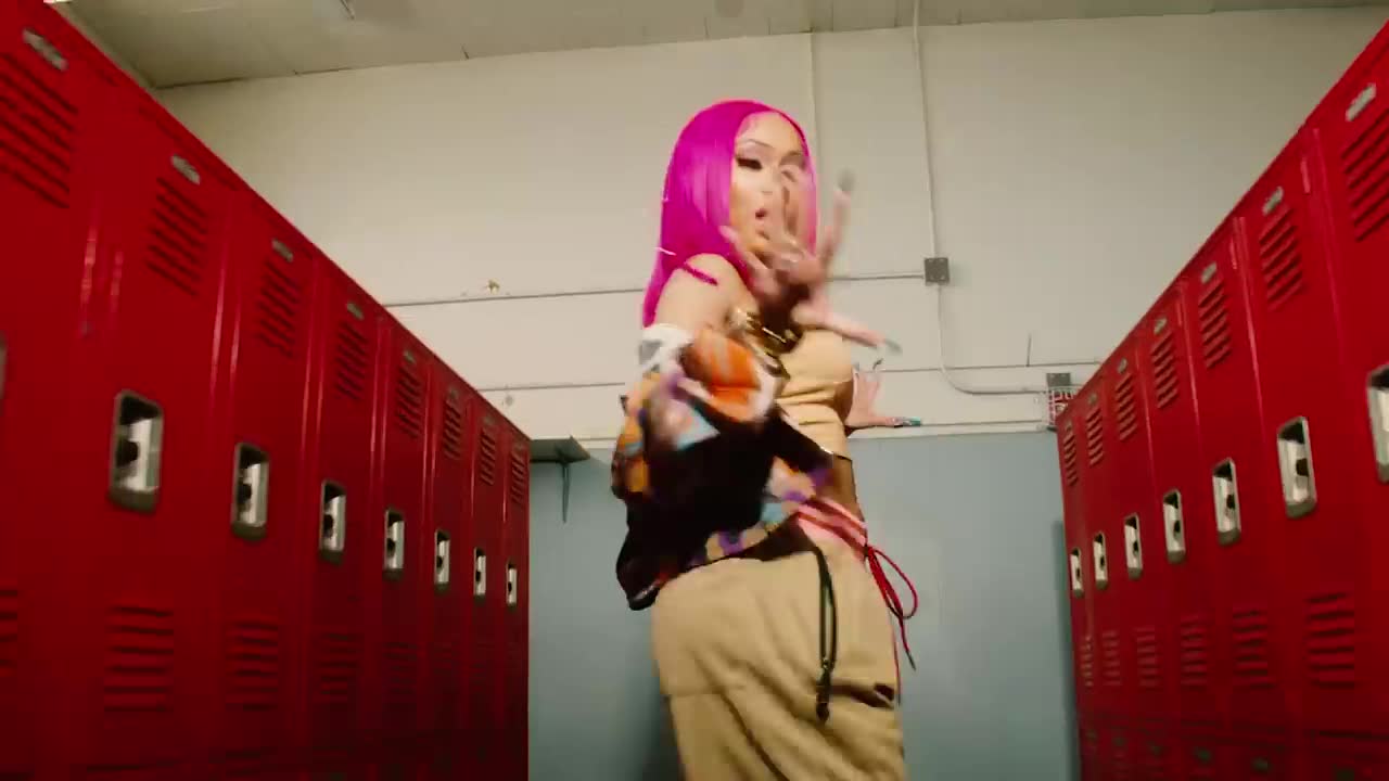 Gwen Stefani - Slow Clap