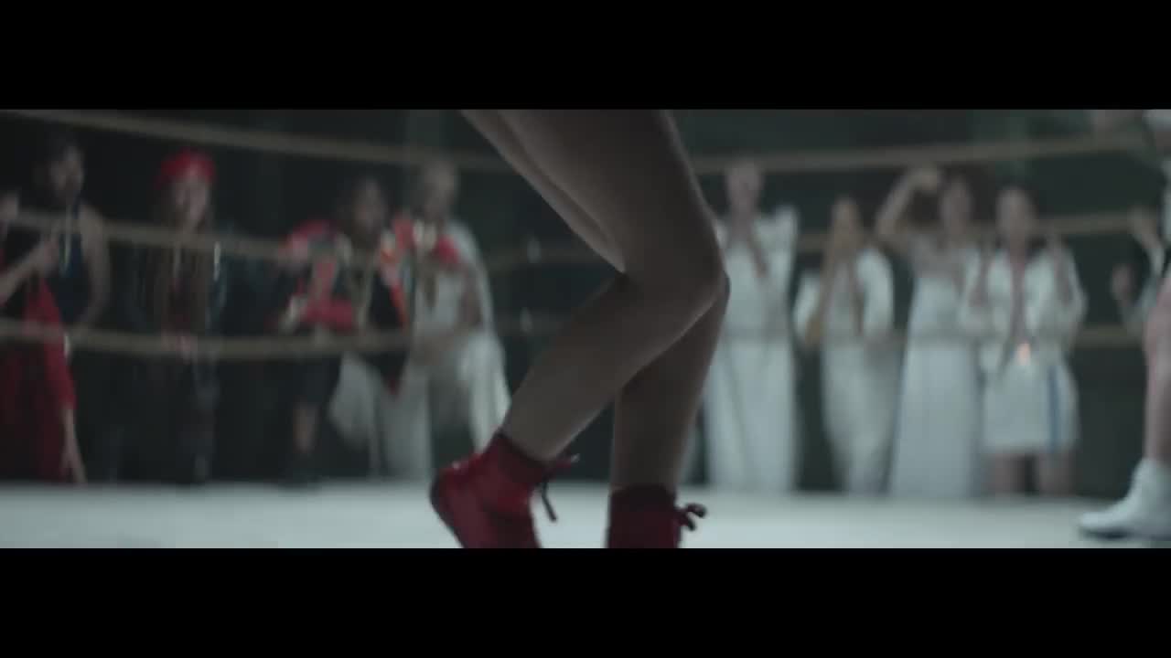 Halsey - Strangers