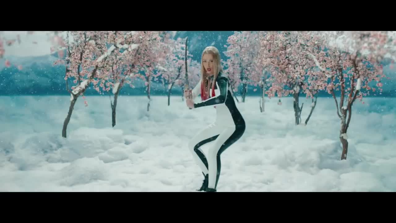 Iggy Azalea - Black Widow