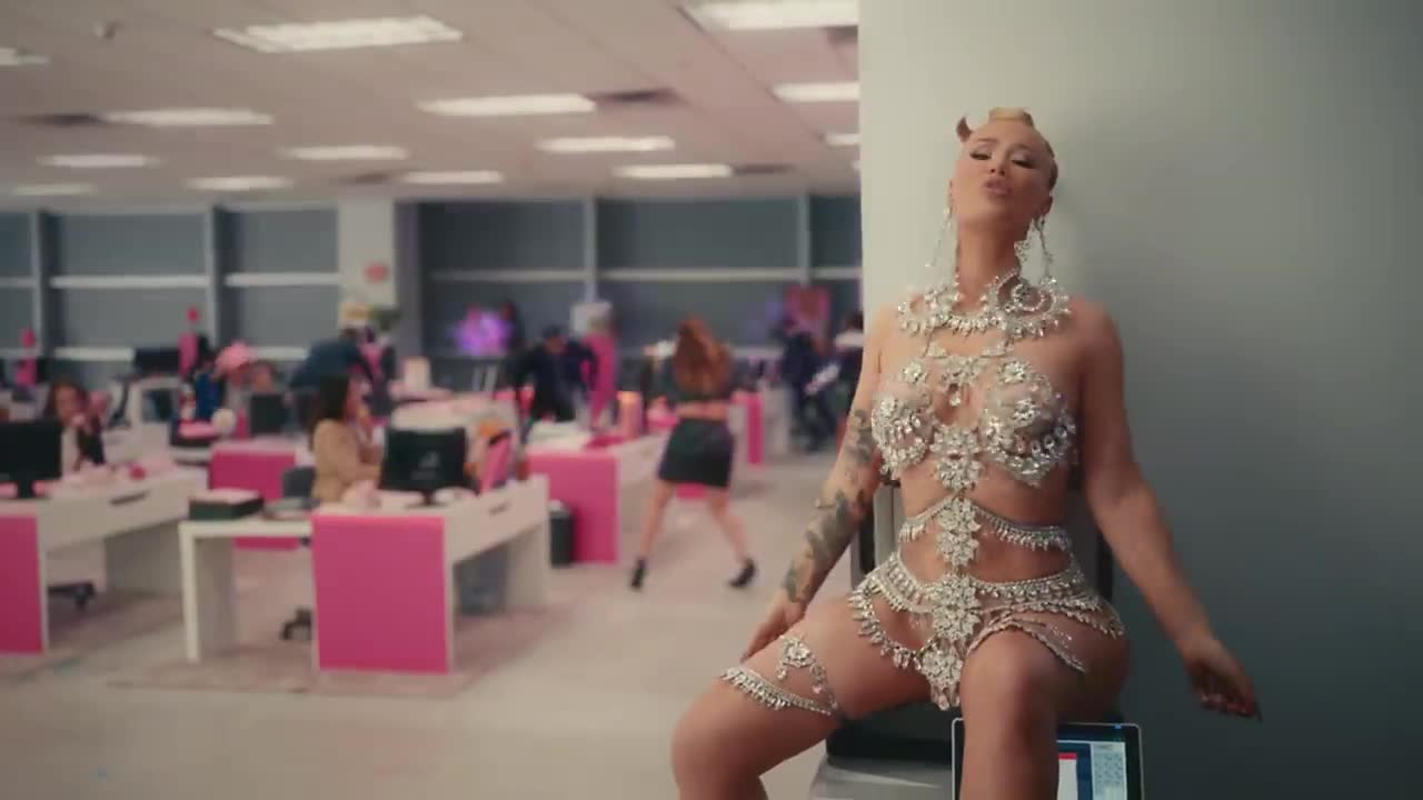 Iggy Azalea - Money Come