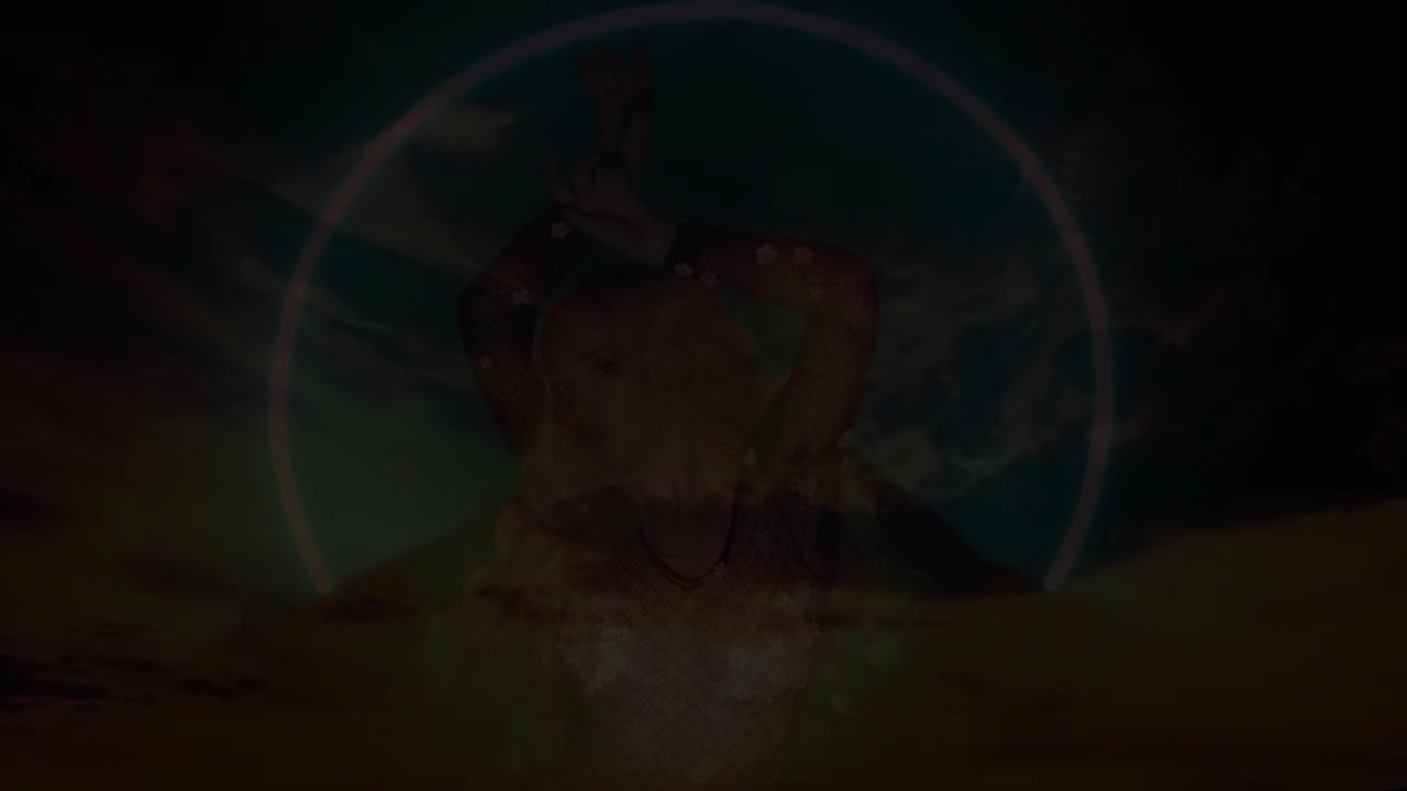 Iggy Azalea - Savior (feat. Verse Simmonds)