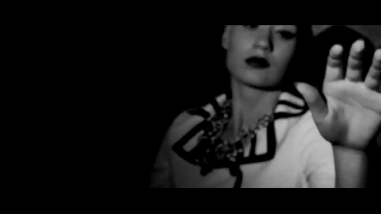Iggy Azalea - Slo