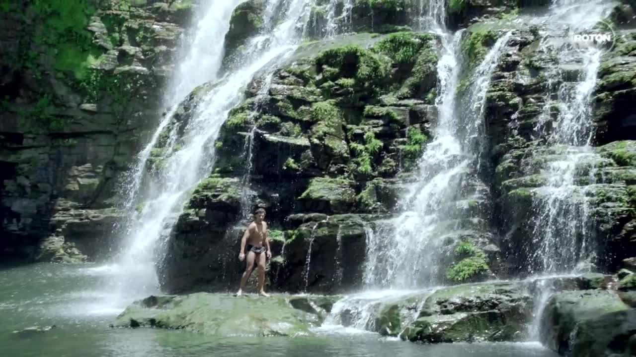 Inna - Caliente