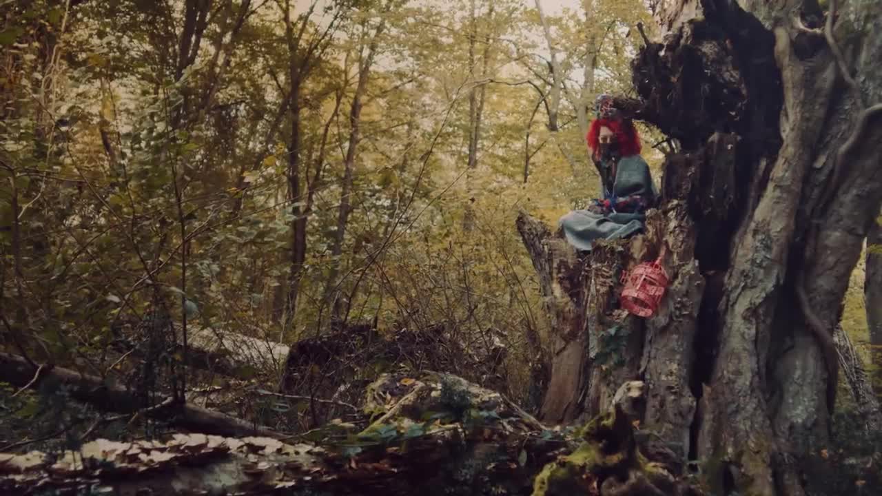 İrem Derici - Tek Tabanca
