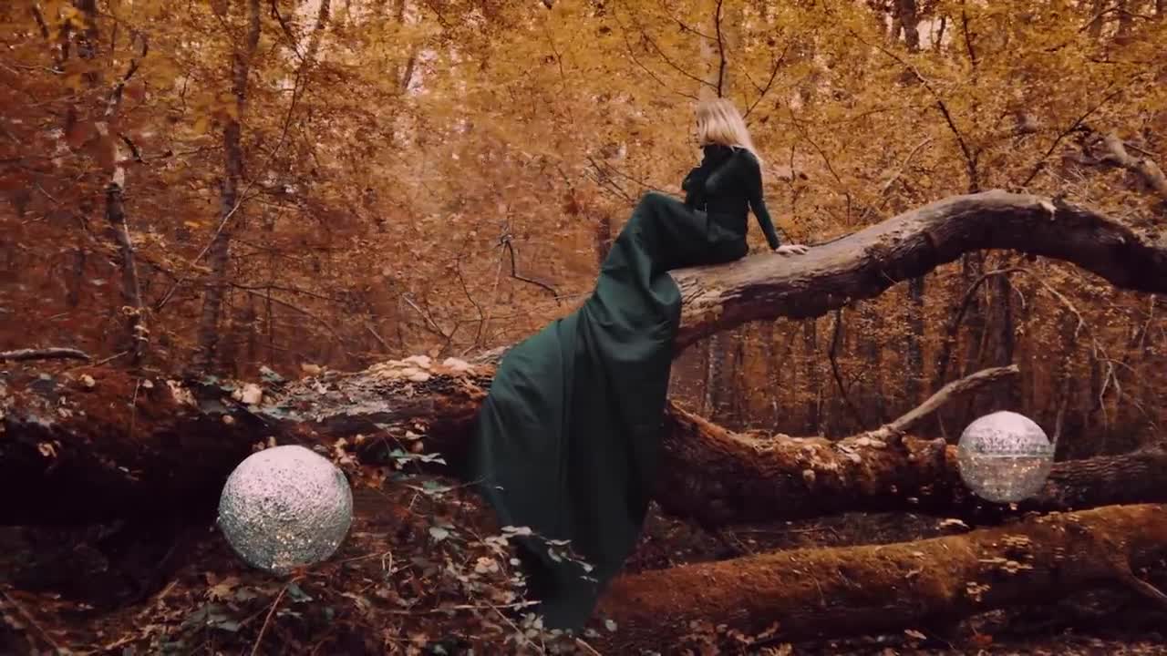 İrem Derici - Tek Tabanca