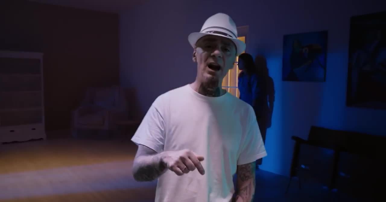 J-Ax - Tutto tua madre