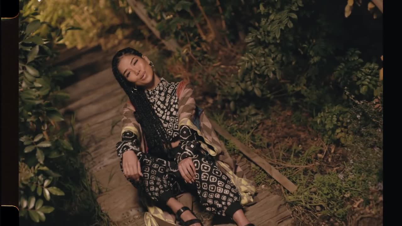 Jhené Aiko - Happiness Over Everything (H.O.E.)