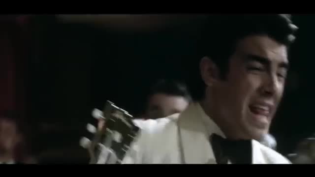 Jonas Brothers - Lovebug