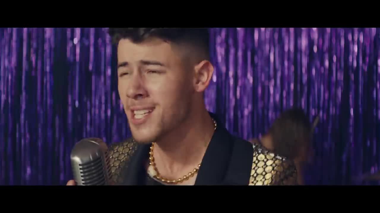 Jonas Brothers - What a Man Gotta Do
