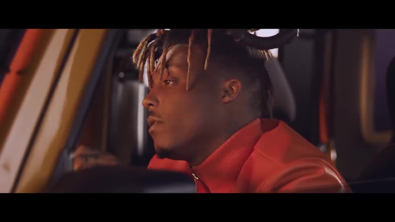 Juice WRLD - Hear Me Calling