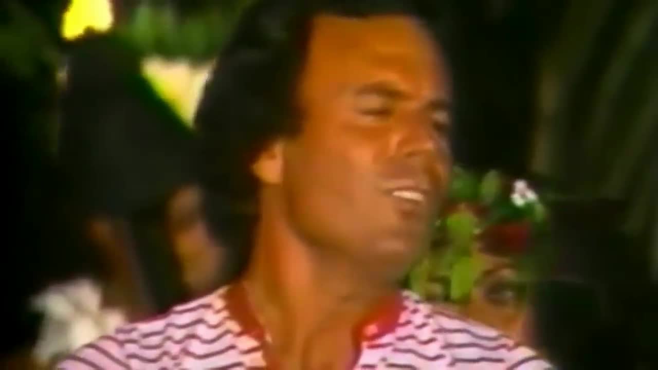 Julio Iglesias - Con la misma piedra