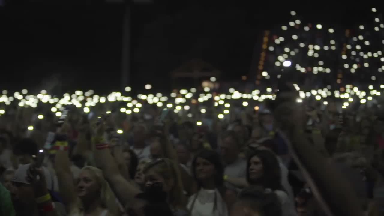 Justin Moore - Kinda Don’t Care