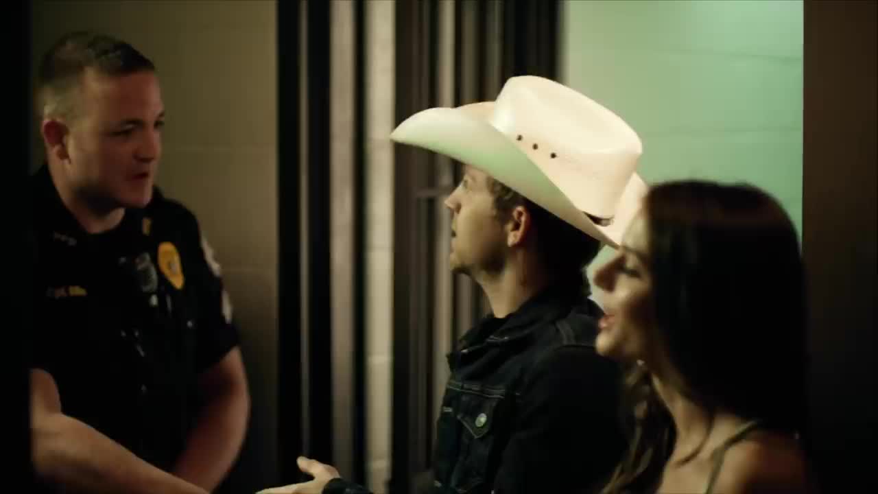 Justin Moore - Point At You