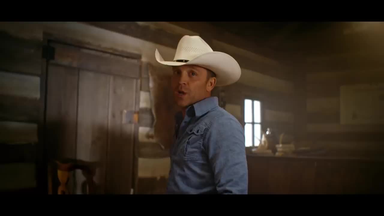 Justin Moore - You Look Like I Need a Drink