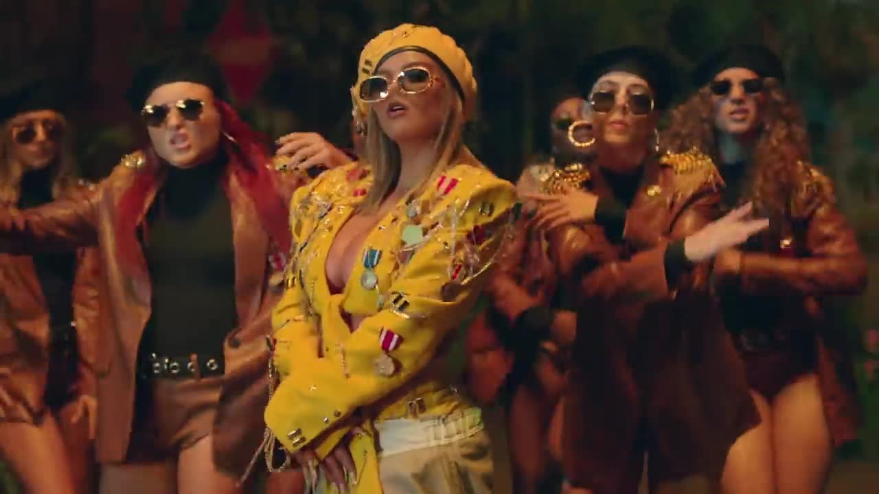 KAROL G - BICHOTA