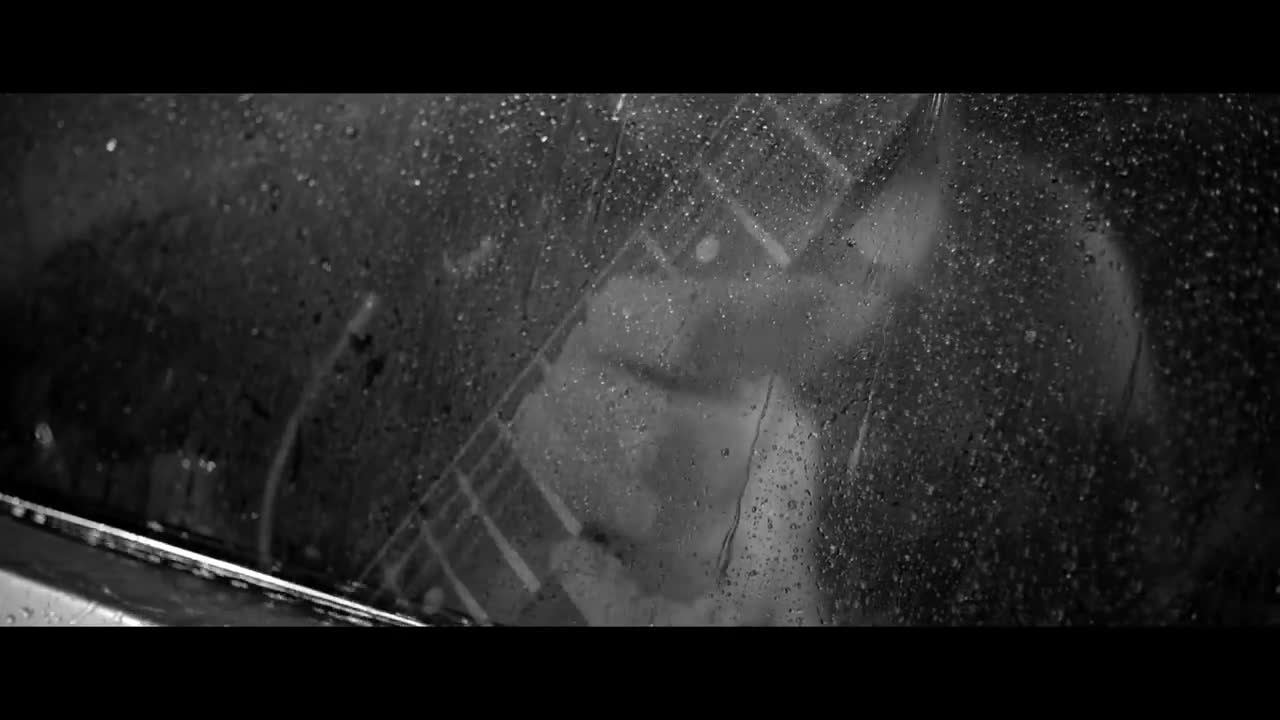 Keith Urban - Somewhere in My Car