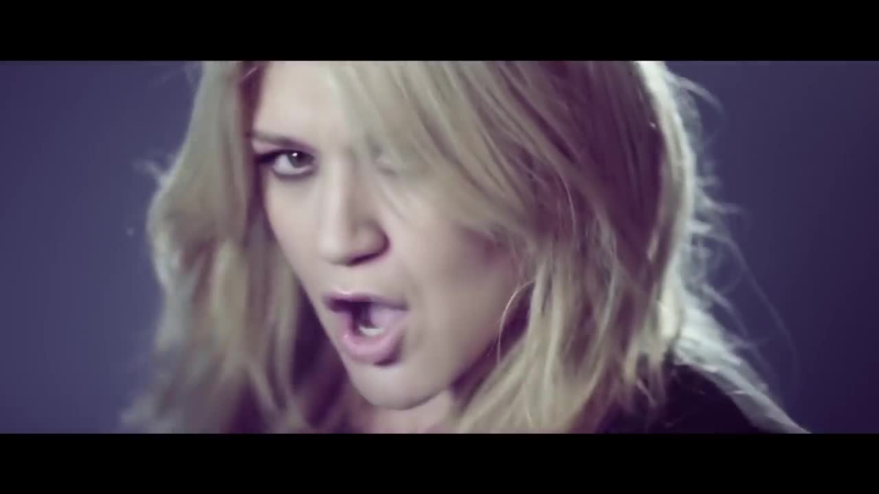 Kelly Clarkson - Catch My Breath