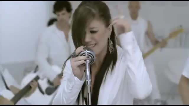 Kelly Clarkson - Never Again