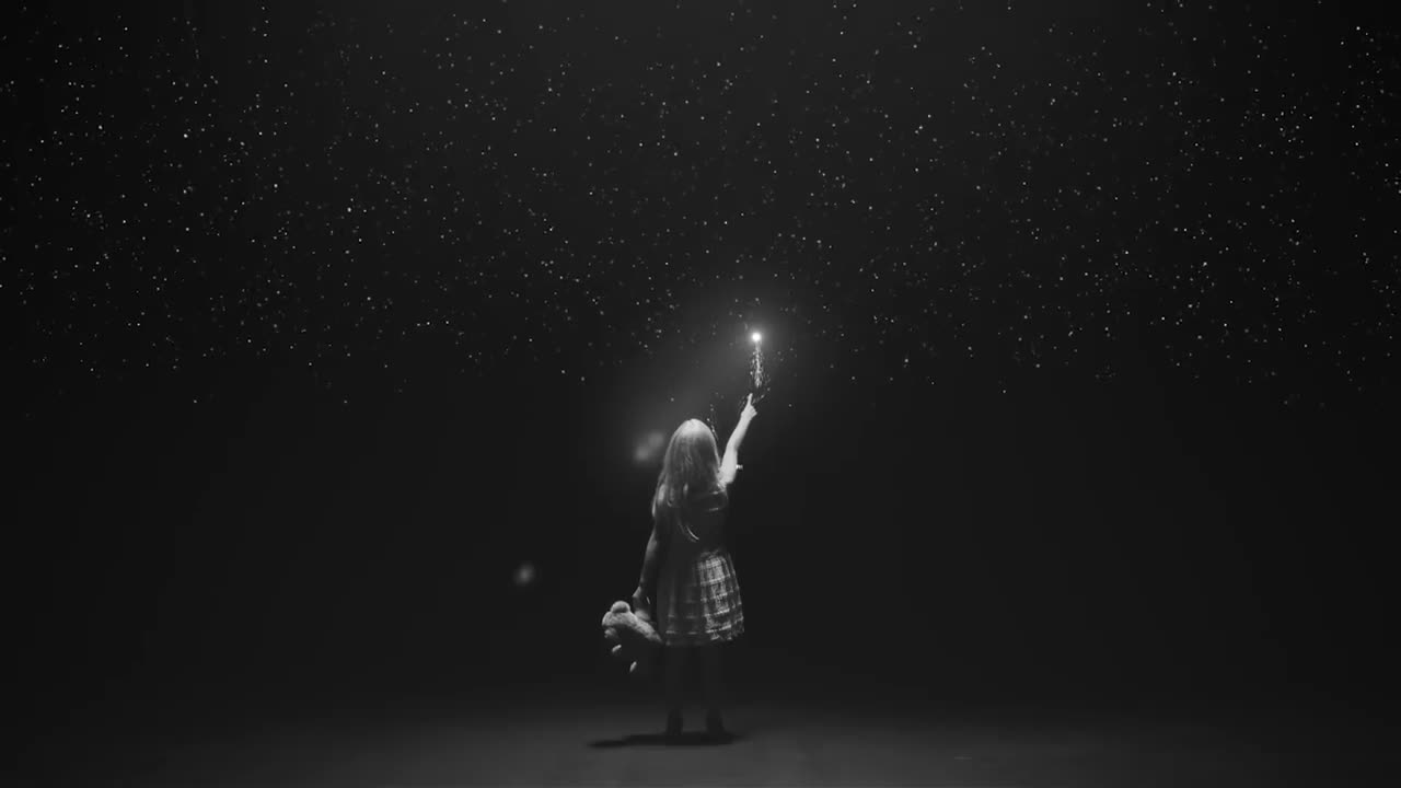 Kelly Clarkson - Piece by Piece