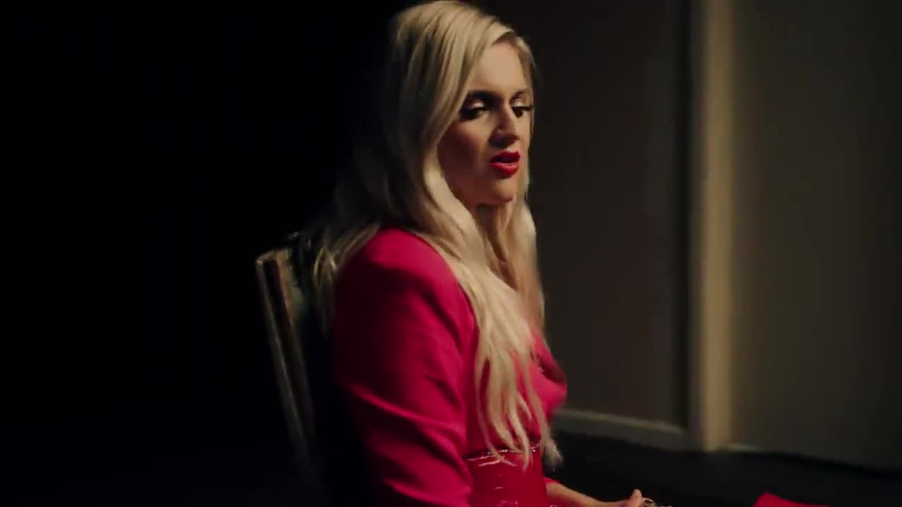 Kelsea Ballerini - Homecoming Queen