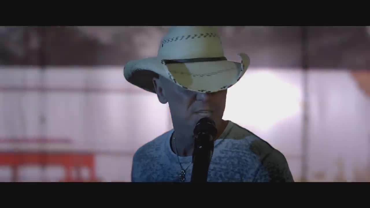 Kenny Chesney - Here and Now