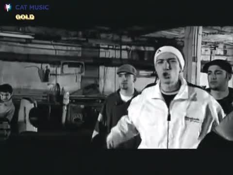 La Familia - Tupeu de borfaș