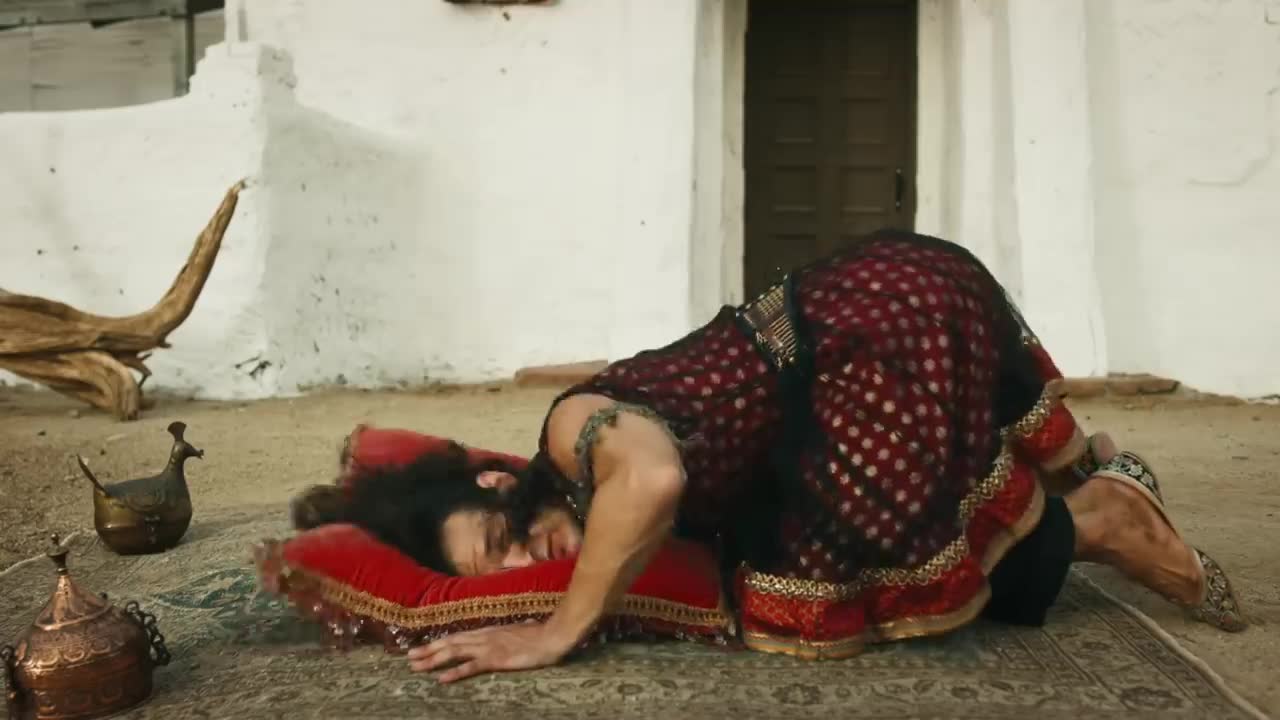Lady Gaga - 911