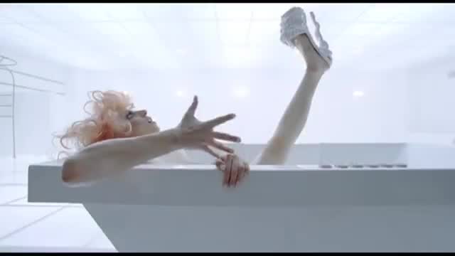 Lady Gaga - Bad Romance