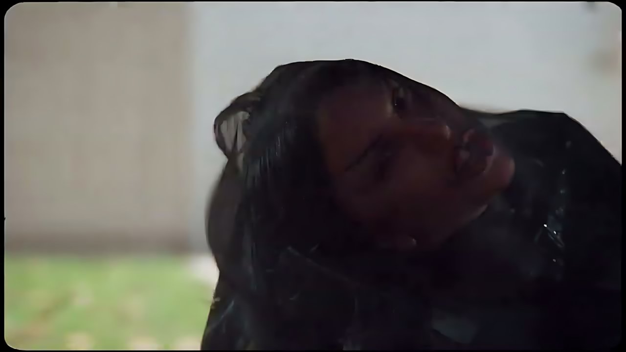 Lady Gaga - Disease