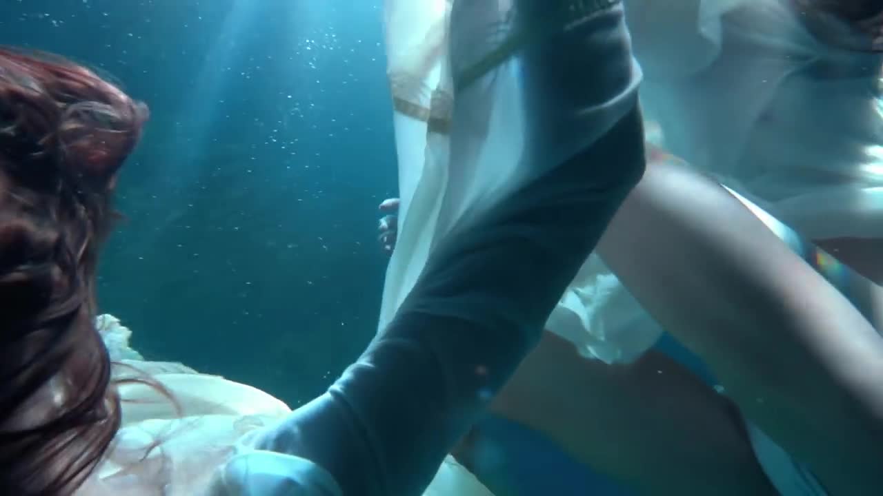 Lana Del Rey - Music to Watch Boys To