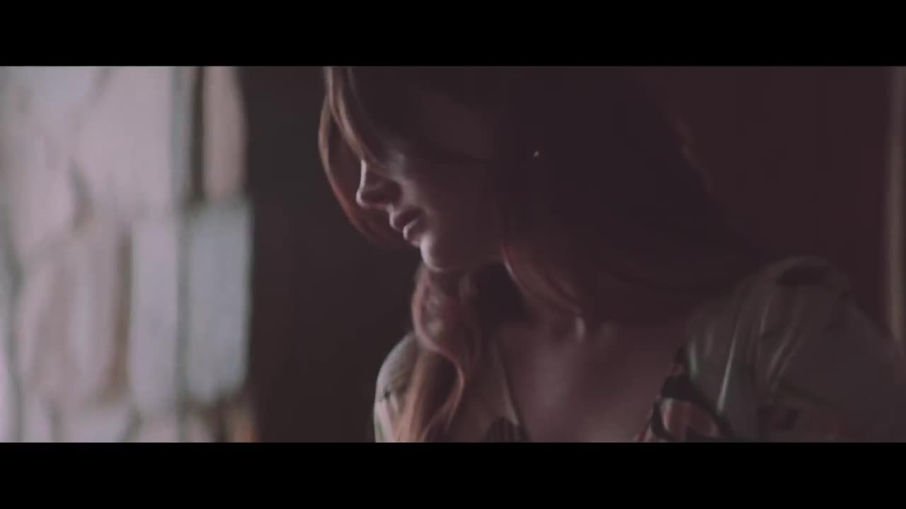 Lana Del Rey - White Mustang