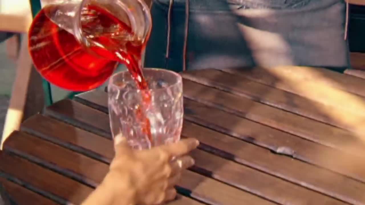 Las Ketchup - The Ketchup Song