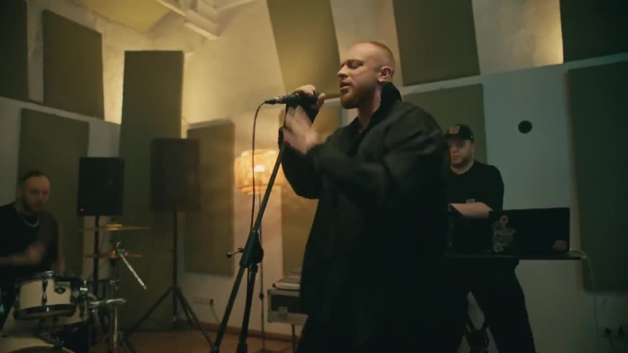 Леша Свик - Люби меня люби