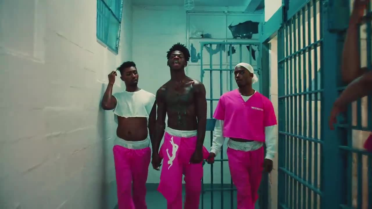 Lil Nas X - INDUSTRY BABY