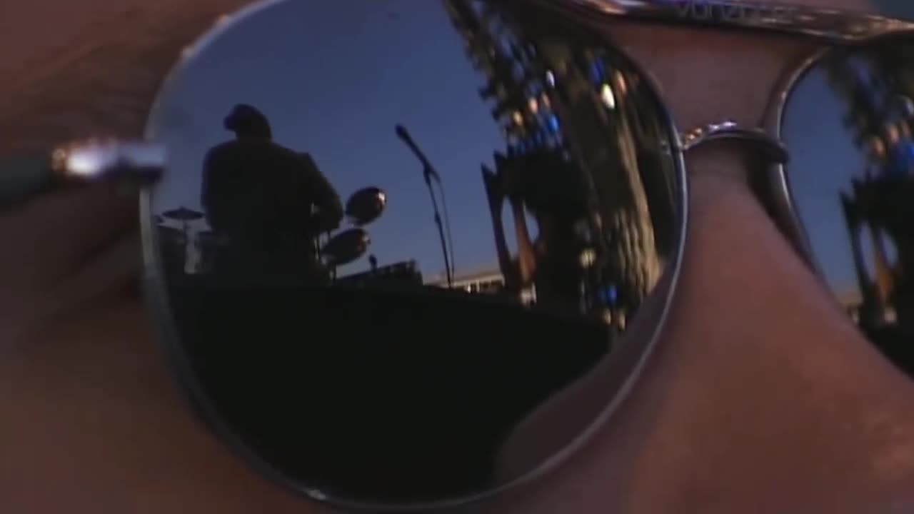 Linkin Park - Breaking The Habit