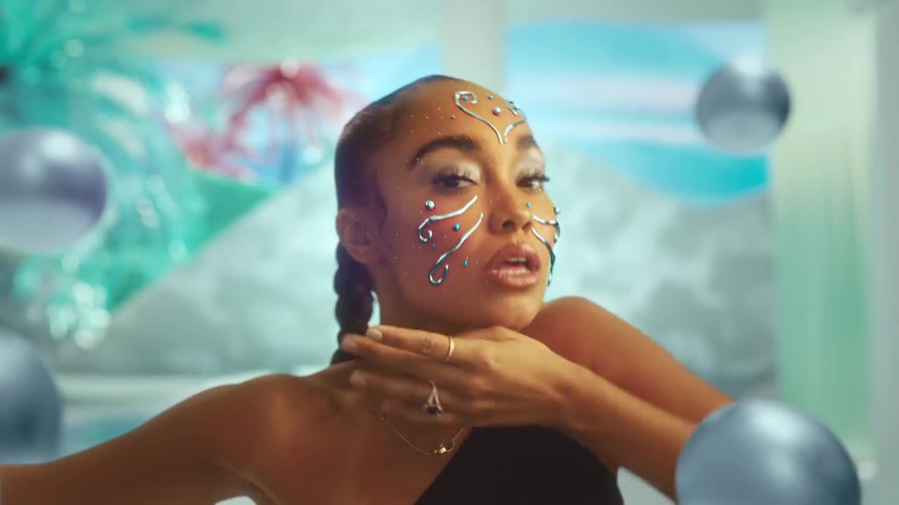 Little Mix - Holiday