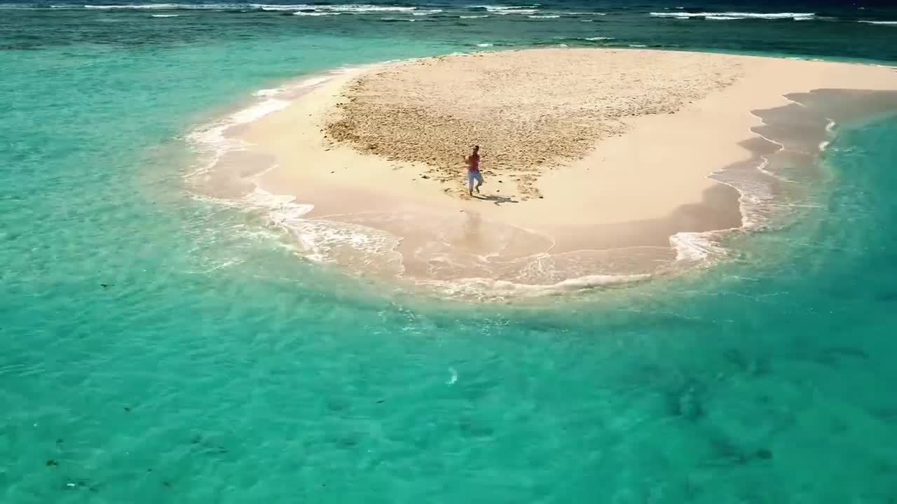 Luis Fonsi - Calypso