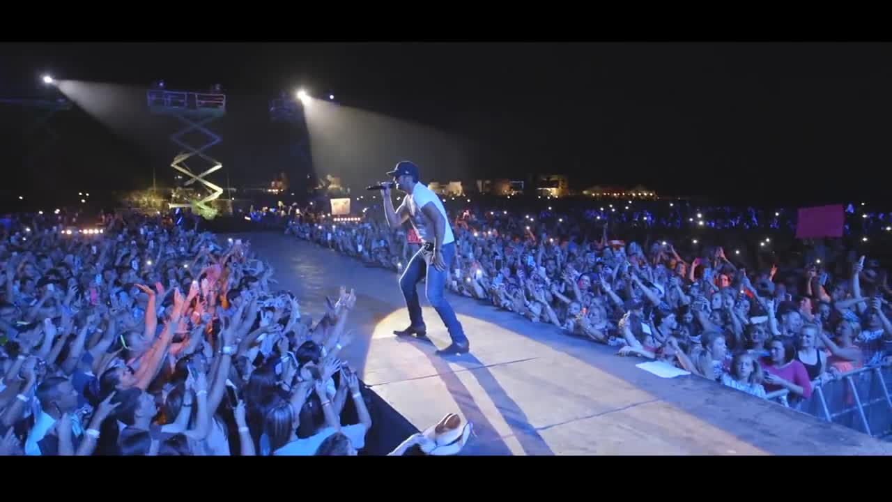Luke Bryan - Here's to the Farmer