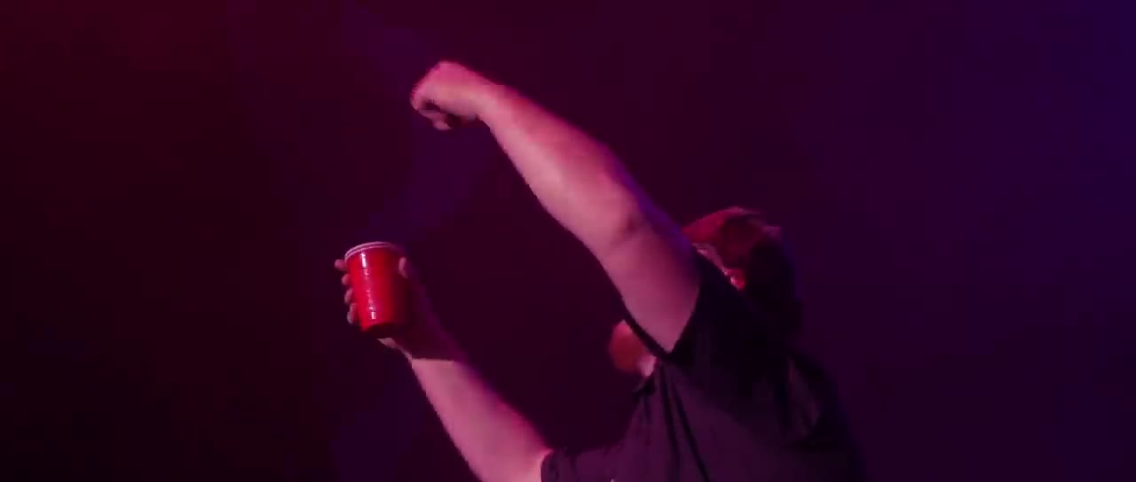 Luke Combs - A Long Way