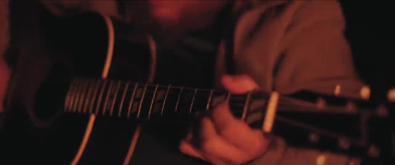 Luke Combs - Moon Over Mexico