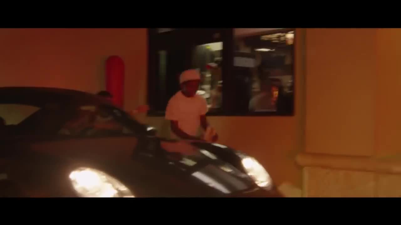 Machine Gun Kelly - Swing Life Away
