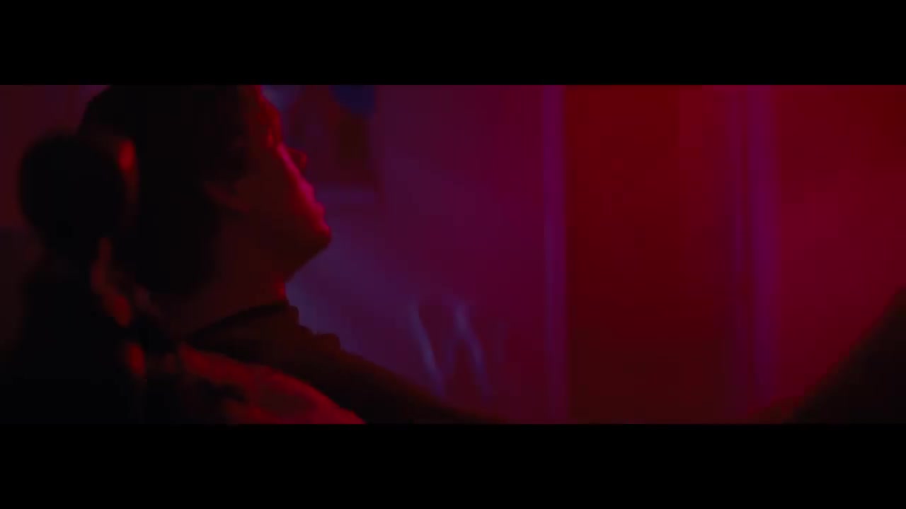 Madison Beer - Hurts Like Hell