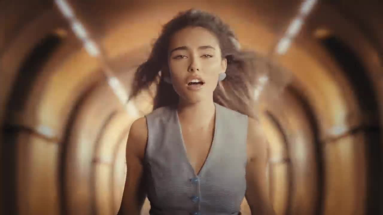 Madison Beer - Reckless